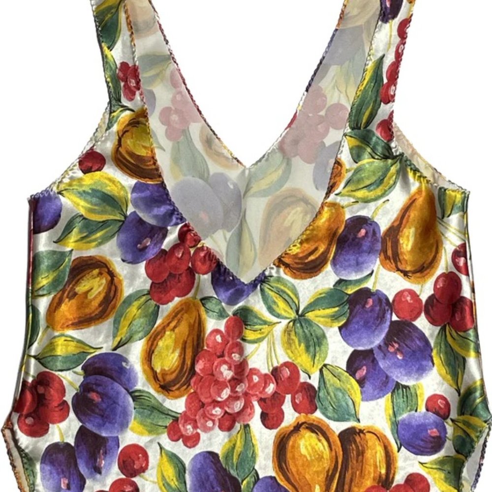 Fruit Tank - Picture 2 of 4